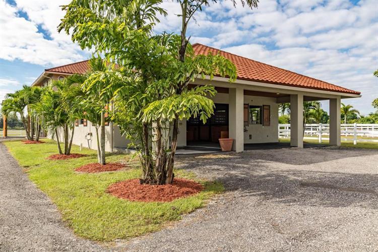 PALM BEACH POINT - Land