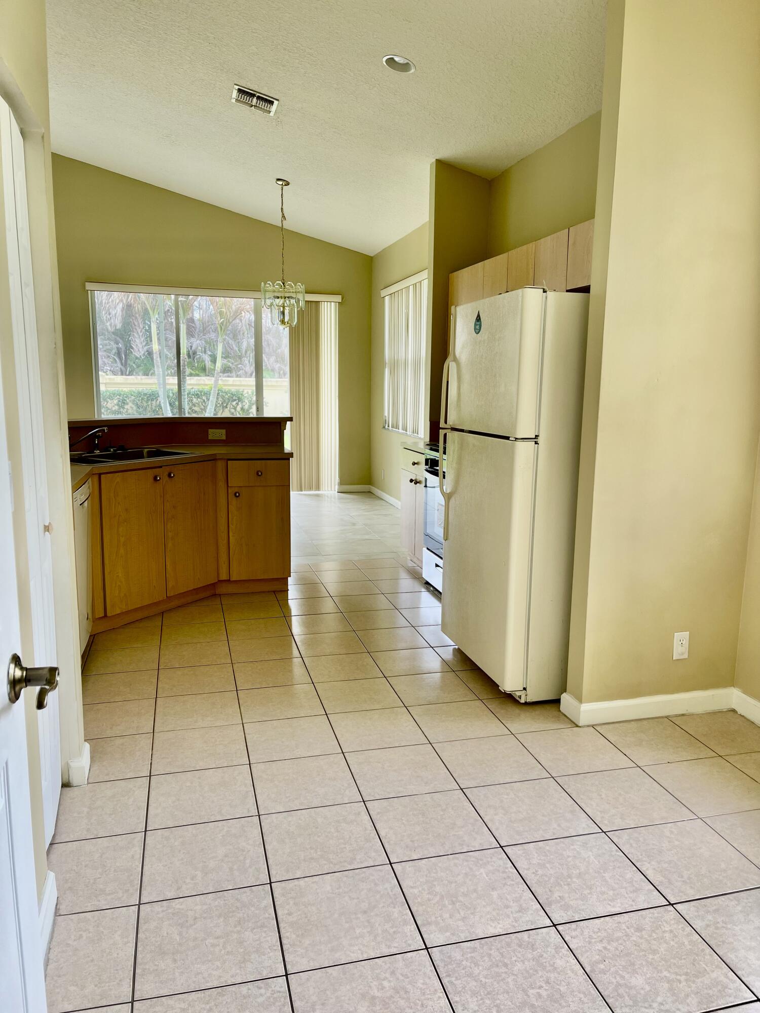 Magnolia Lakes At St Lucie West Ph - Residential Lease