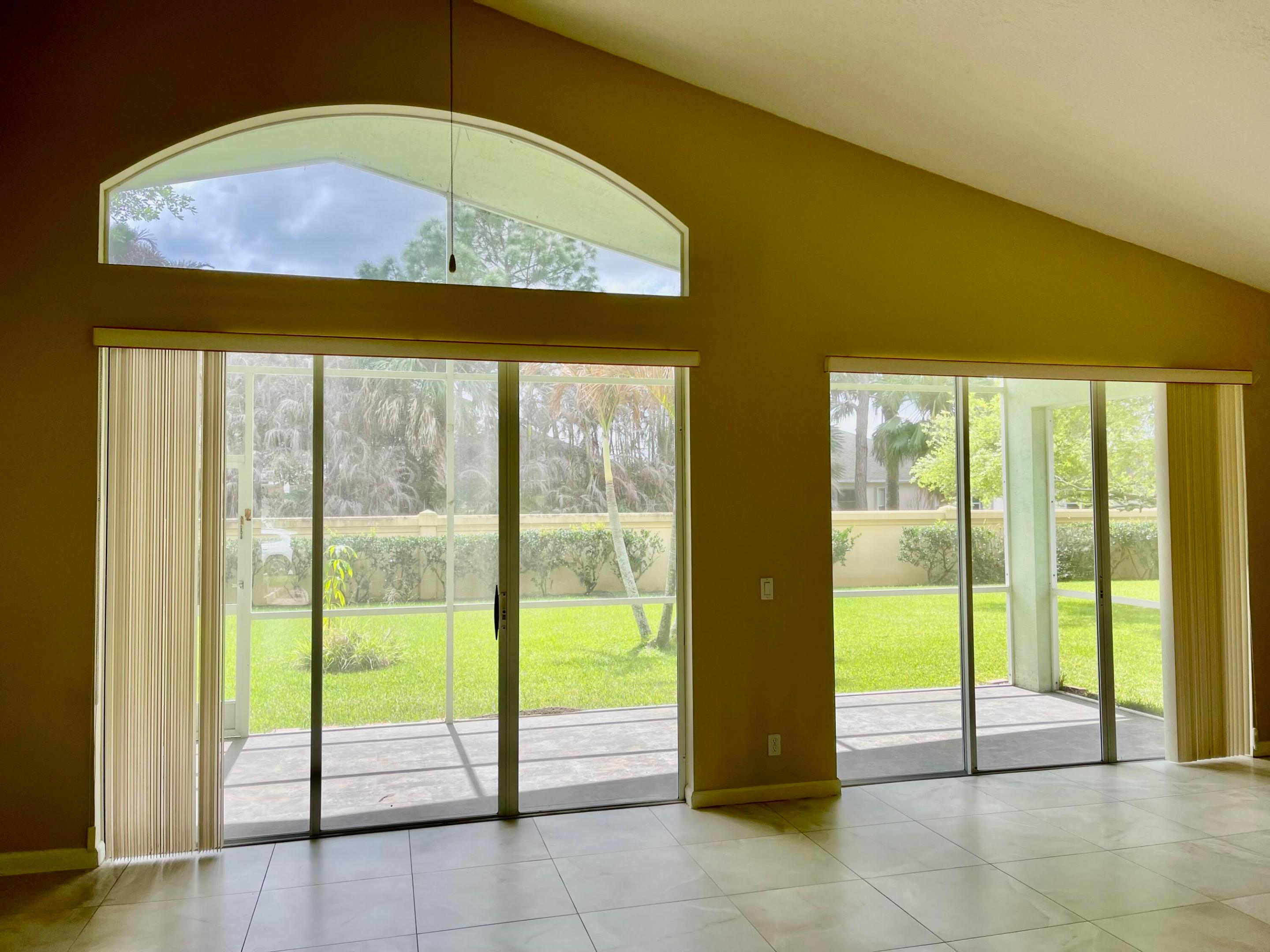 Magnolia Lakes At St Lucie West Ph - Residential Lease