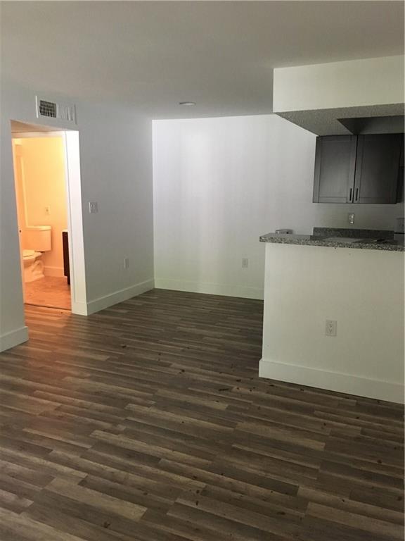 Biscayne Beach Club - Residential