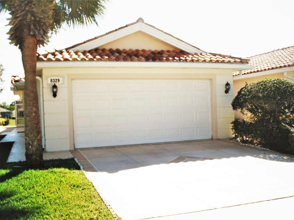 Photo of 8329 SE Double Tree Drive, Hobe Sound, FL 33455 (MLS # R10870635)