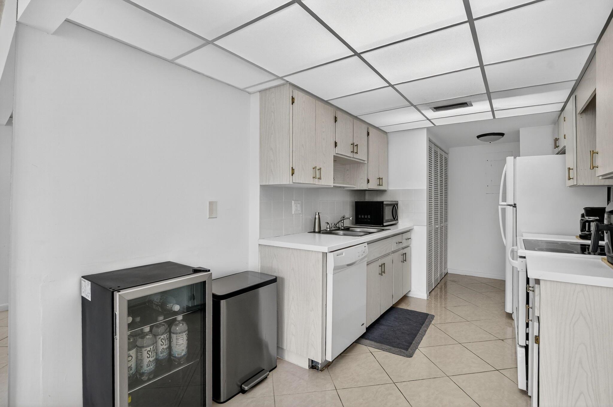 PORTA BELLA EAST AND PORT - Residential