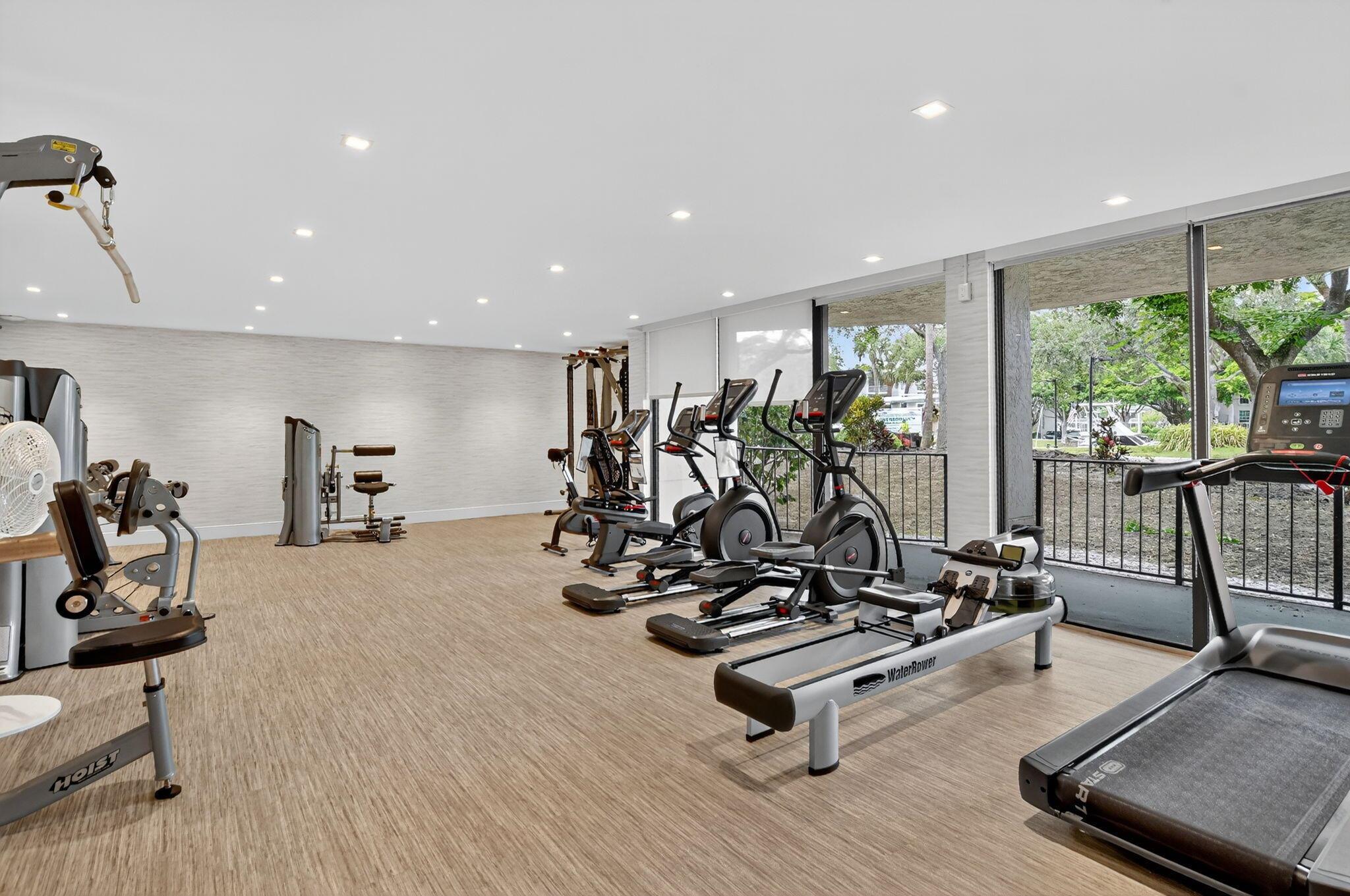 PORTA BELLA EAST AND PORT - Residential