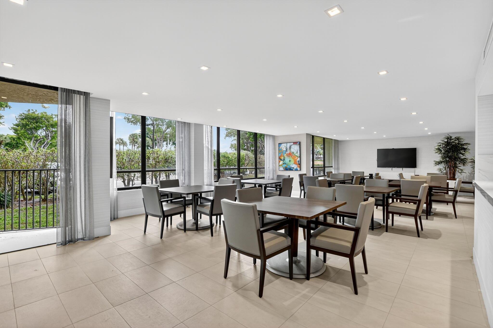 PORTA BELLA EAST AND PORT - Residential