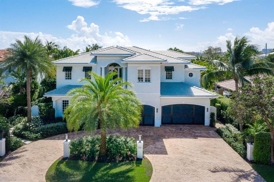 THIS SPECTACULAR SOUTH EXPOSURE DEEP WATER ESTATE IS LOCATED IN THE PRESTIGIOUS GOLDEN HARBOUR NEIGHBORHOD IN THE DOWNTOWN AREA OF BOCA RATON WALK TO MIZNER PARK, FINE DINING RESTAURANTS, SHOPPING, THEATRE AND LAKE WYMAN PARK. THIS ESTATE HAS OVER 6,546 SQ FEET OF THE FINEST LEVEL IN DETAI.L ENTER INTO A DRAMATIC TWO STORY LIVING ROOM, BAR AREA WITH REFRIGERATED WINE WALL,  THIS ESTATE FEATURES A GOURMET KITCHEN WITH TOP TIER APPLIANCES,  MEDIA ROOM, 2 OFFICES ONE DOWN AND ONE UPSTAIRS, A EXERCISE ROOM,  BOTH OF THESE ROOMS COULD BE COMBINED TO ADD A 5TH BEDROOM AND BATH, SUMMER KITCHEN, A BEAUITFUL POOL/SPA AREA, A WHOLE HOUSE GENERATOR, BOAT LIFT, ELEVATOR,  ALL UNDER GROUND UTILITES, NATURAL GAS, 2 NEW A/C,  FURNITURE IS NEGOTIABLE FOR A TURNKEY PURCHASE. SHOWS LIKE A BRAND NEW HOUSE.