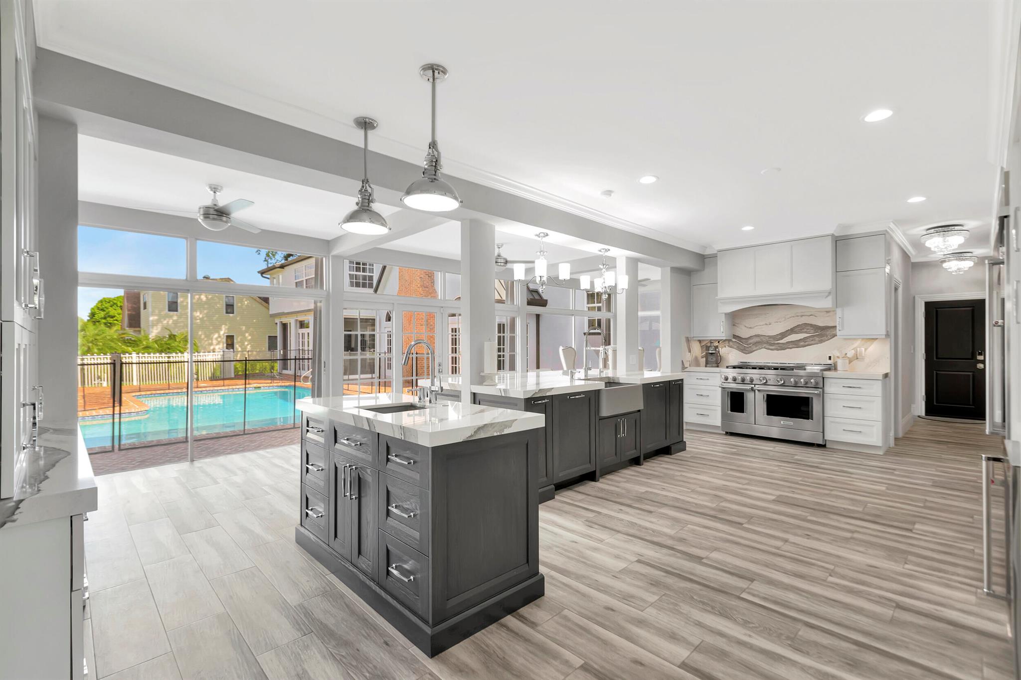 SUNSHINE GROVES - Residential