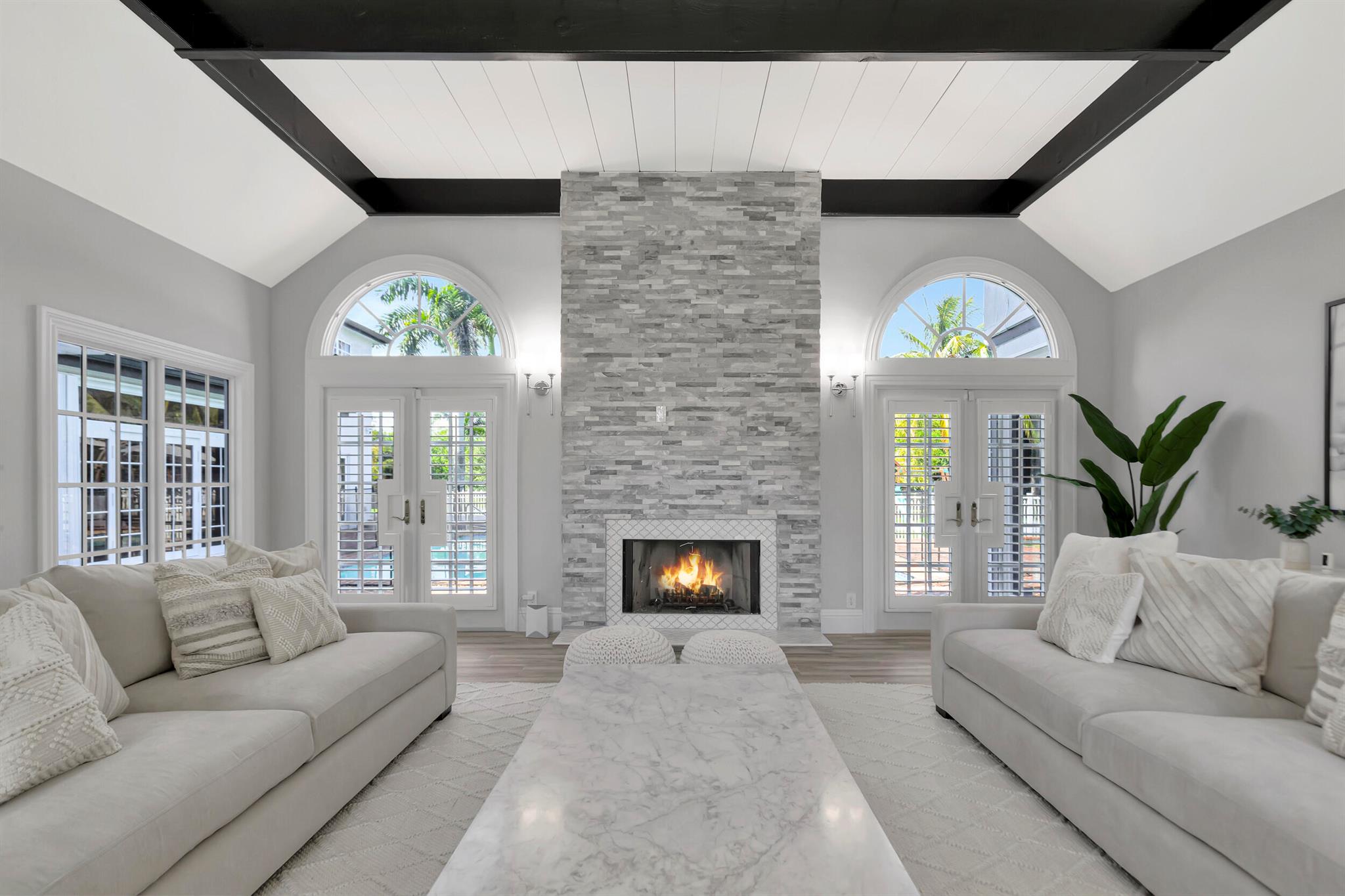 SUNSHINE GROVES - Residential
