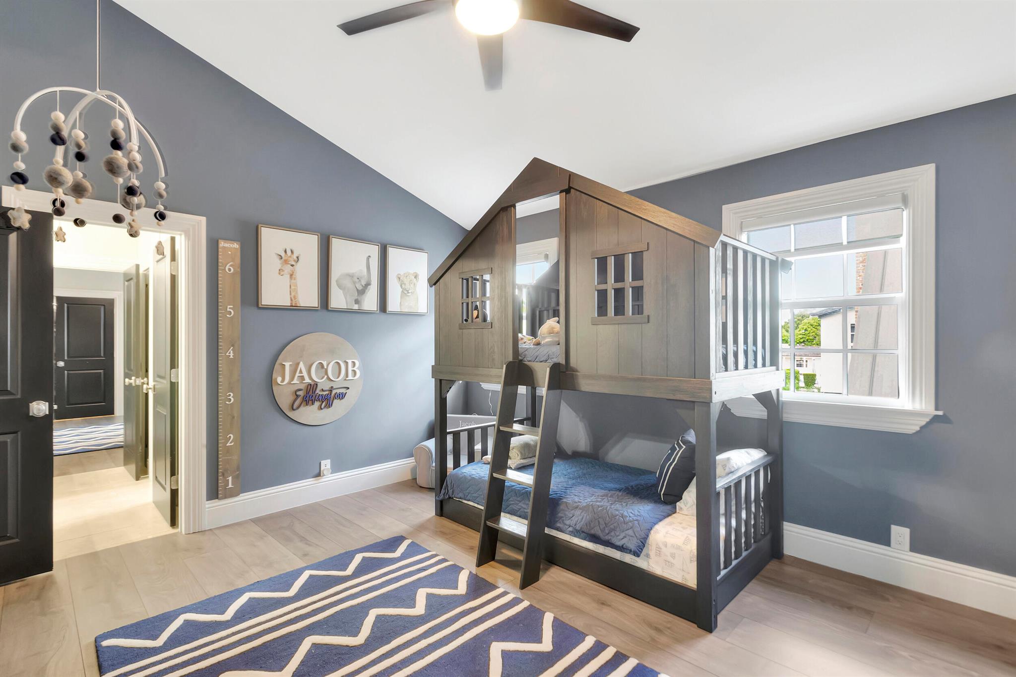 SUNSHINE GROVES - Residential