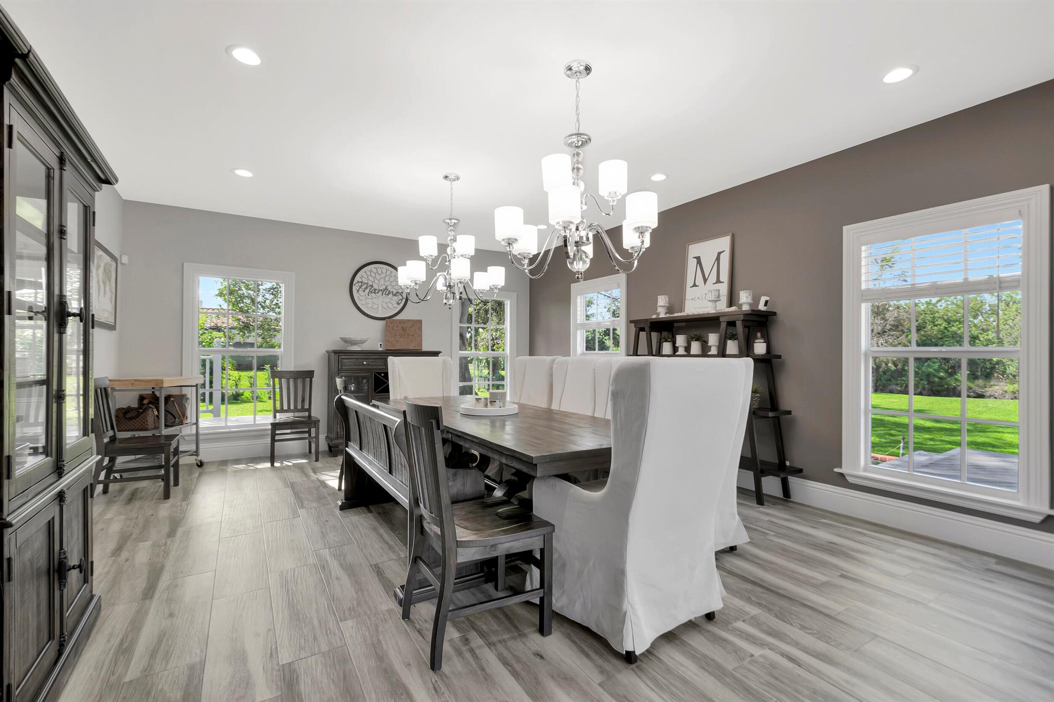 SUNSHINE GROVES - Residential