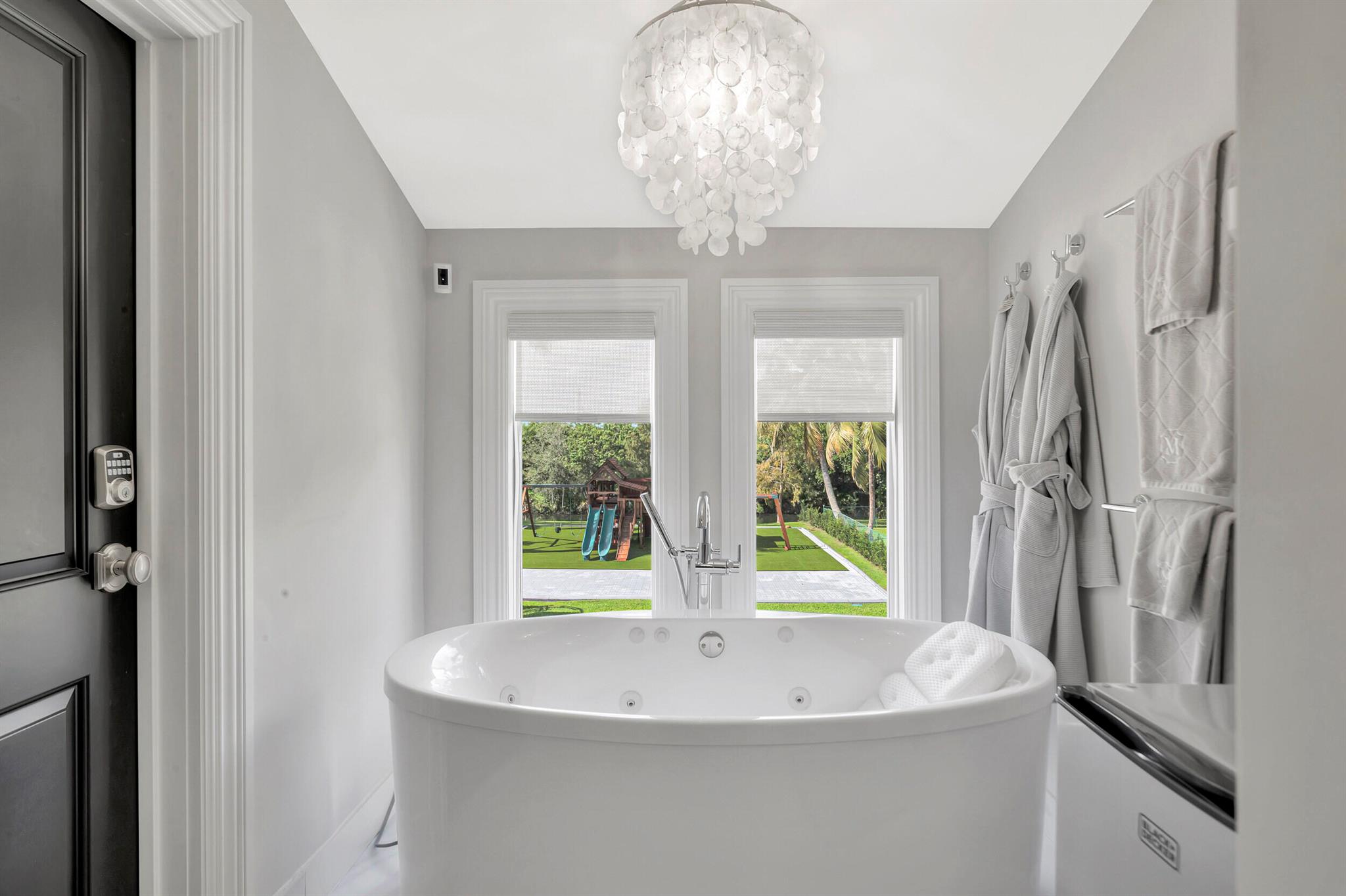 SUNSHINE GROVES - Residential