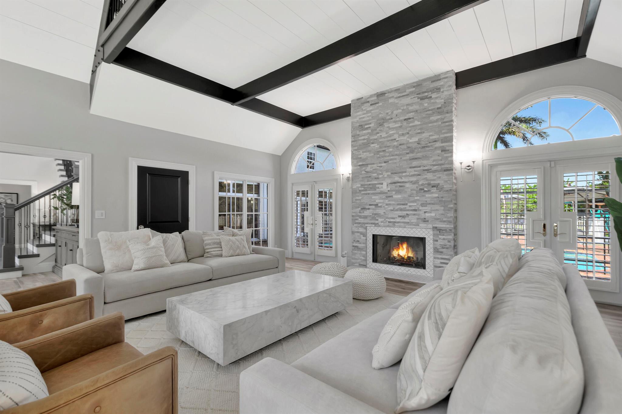 SUNSHINE GROVES - Residential