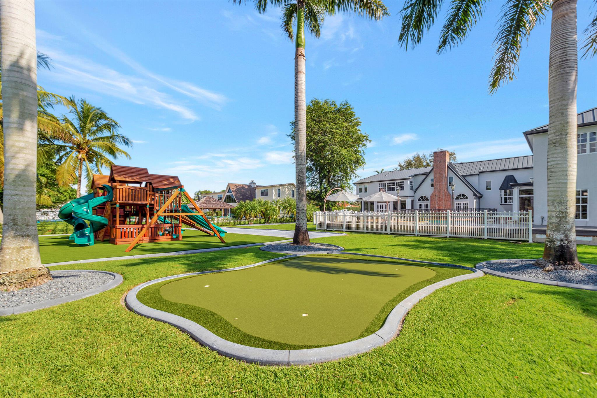 SUNSHINE GROVES - Residential