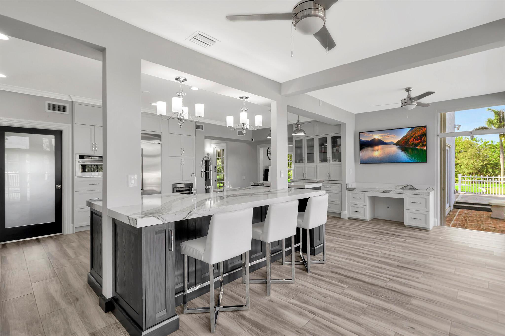 SUNSHINE GROVES - Residential