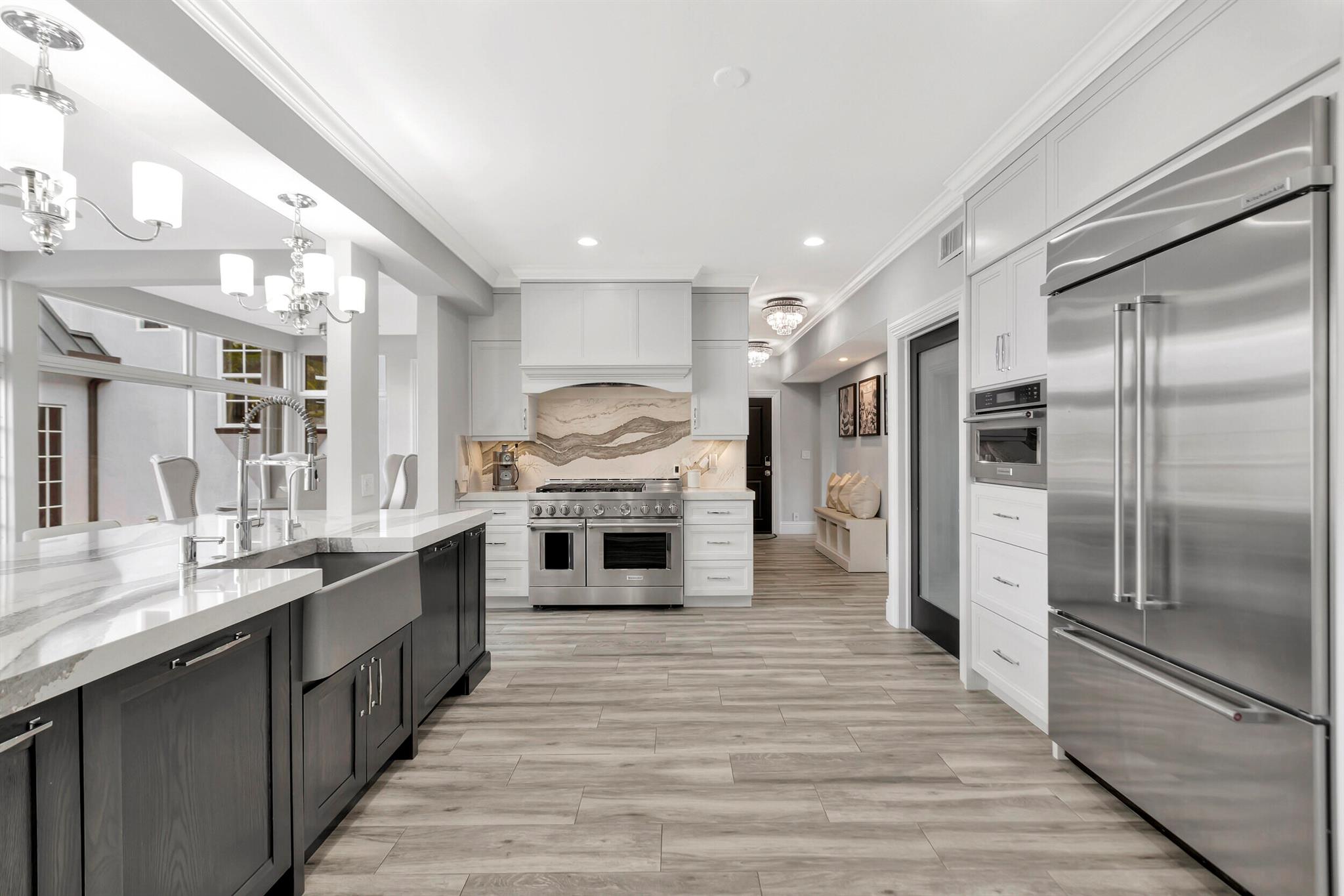 SUNSHINE GROVES - Residential