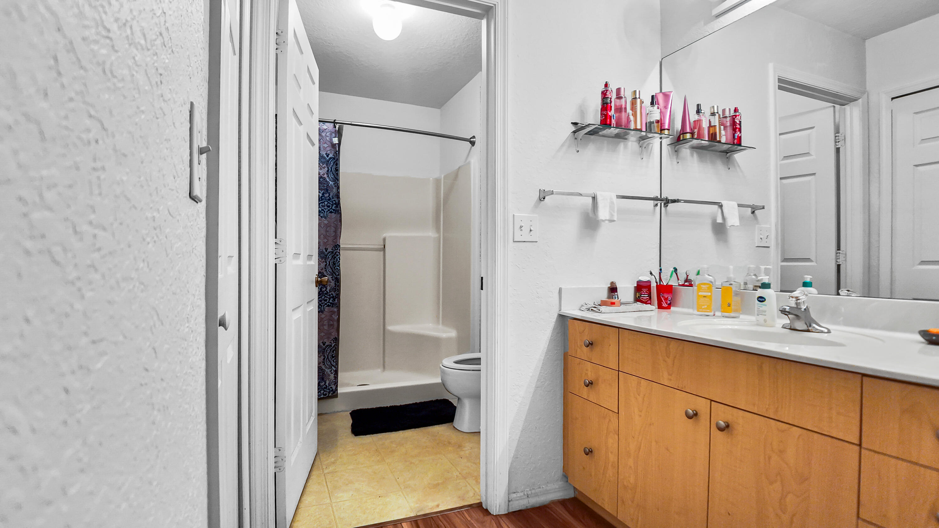 SPANISH LAKES ONE LEASEHOLD ESTATES - Residential