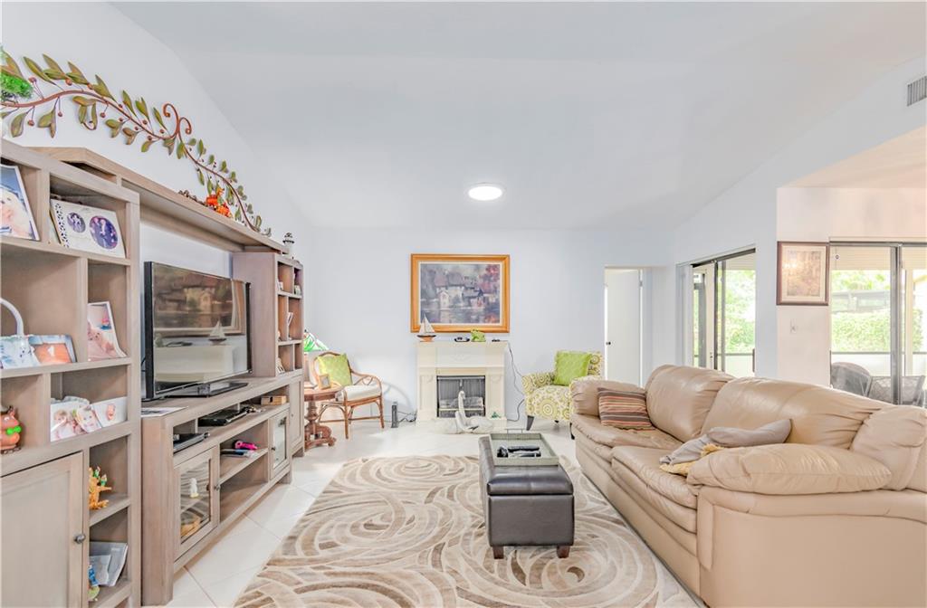 Sawgrass Village 1 - Residential