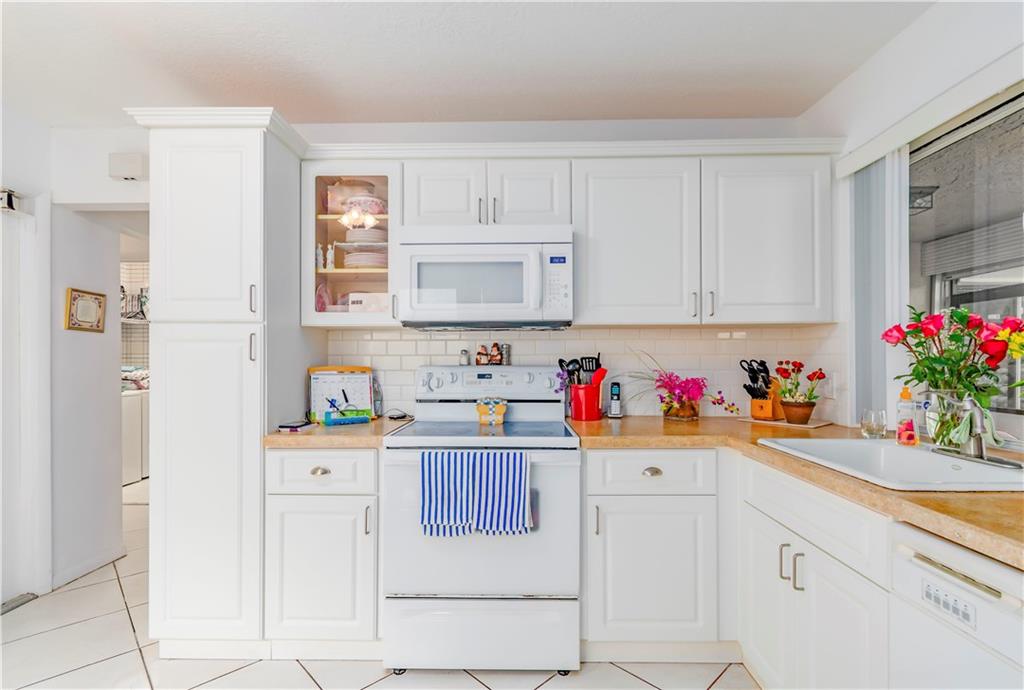 Sawgrass Village 1 - Residential