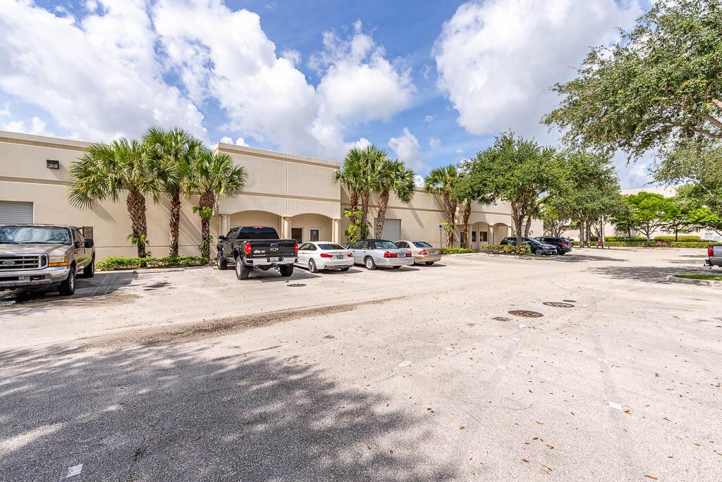 PALMS WEST INDUSTRIAL PAR - Commercial Sale
