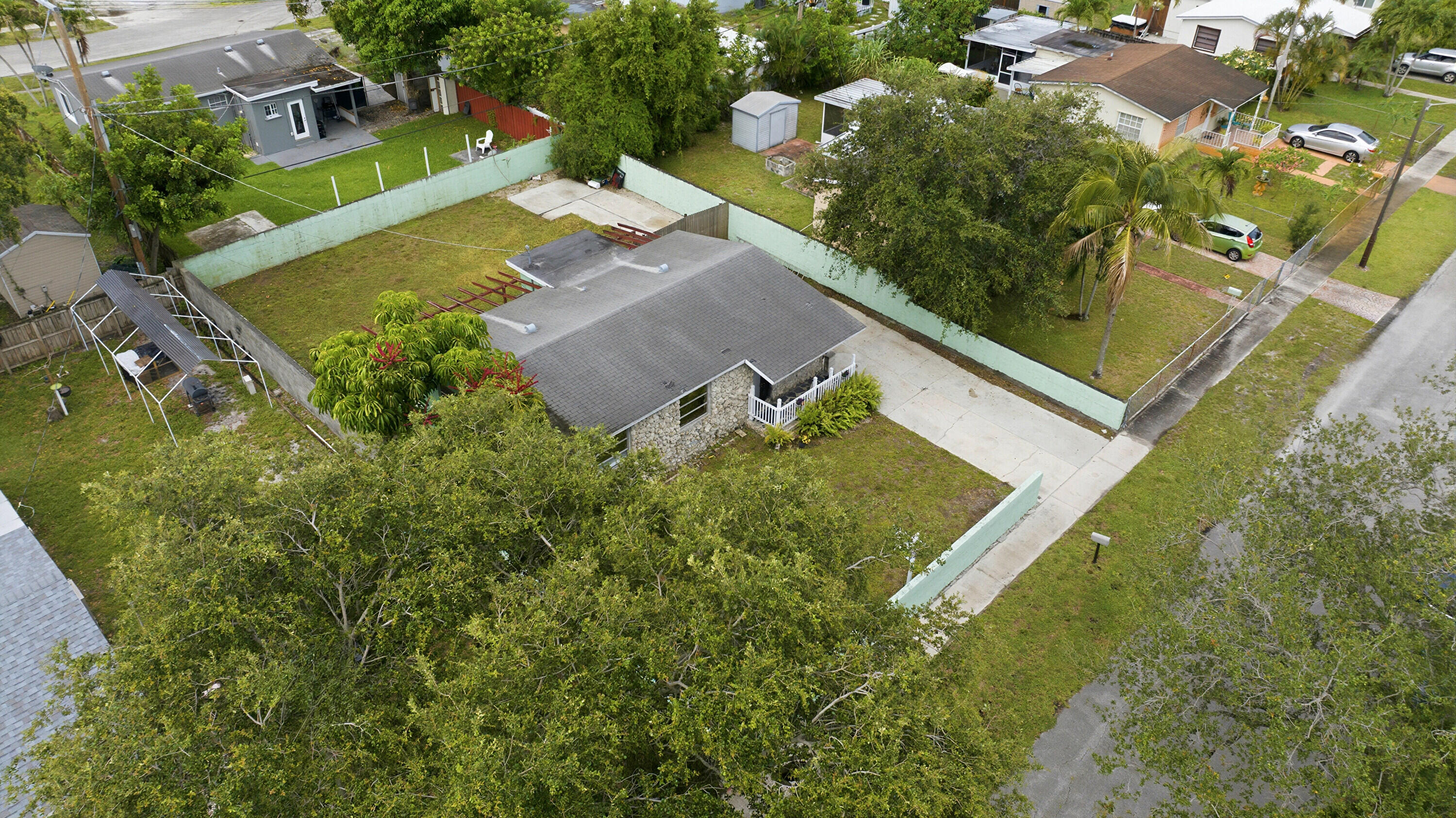LINWOOD GARDENS NO 2 - Residential