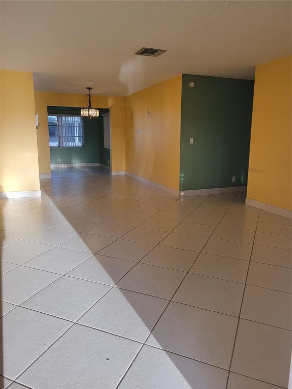 Photo of 1170 NW 90th Avenue, Plantation, FL 33322 (MLS # F10548128)