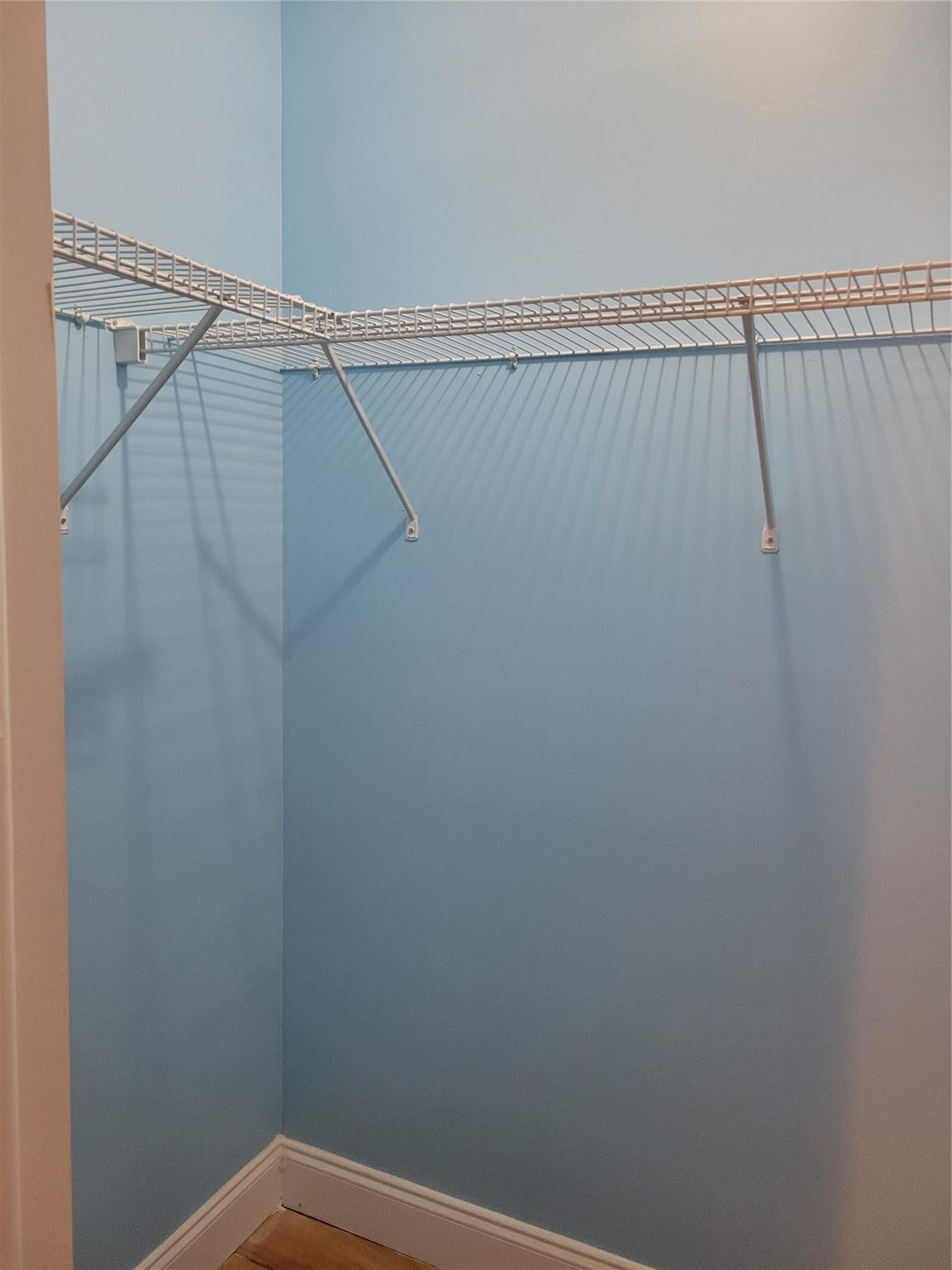 Lauderdale West 3 Sec 83- - Residential