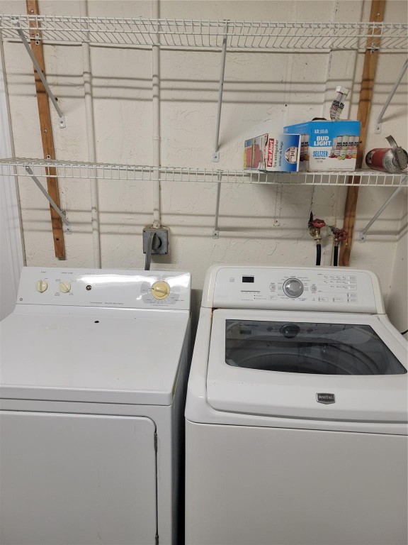 Lauderdale West 3 Sec 83- - Residential