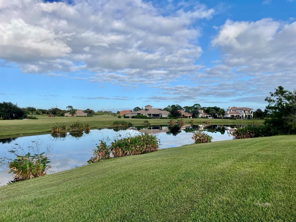 Photo of 121 SE San Fratello, Port Saint Lucie, FL 34984 (MLS # R10930885)