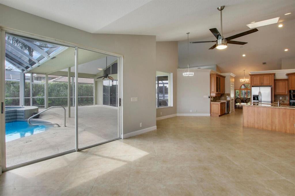 PGA RESORT COMMUNITY OF PRESTON LAKES 2 - Residential Lease