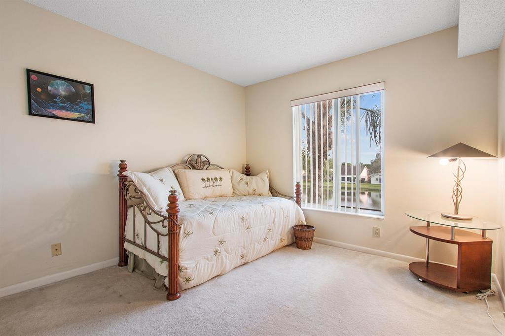 PINE RIDGE AT DELRAY BEAC - Residential