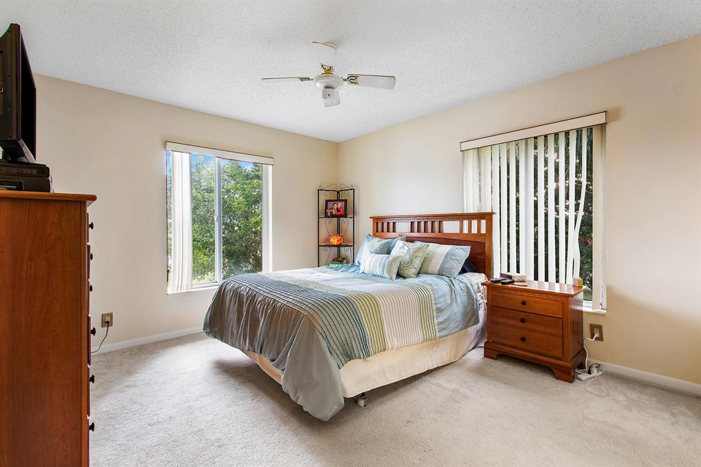 PINE RIDGE AT DELRAY BEAC - Residential