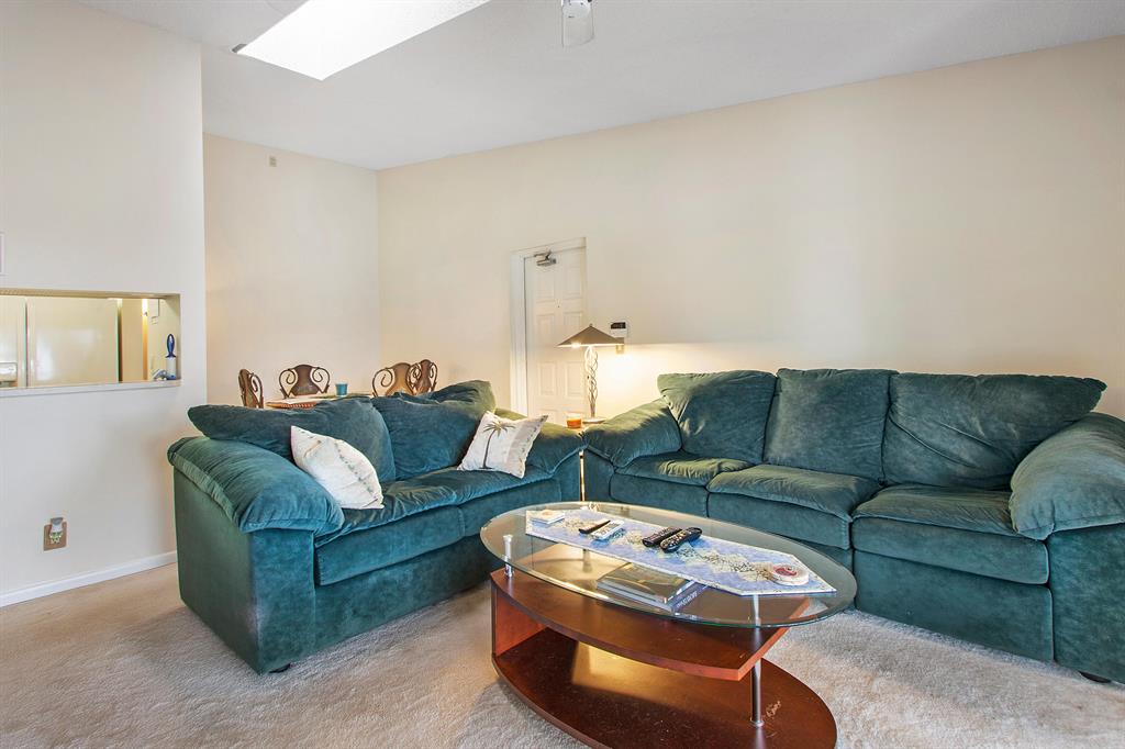 PINE RIDGE AT DELRAY BEAC - Residential