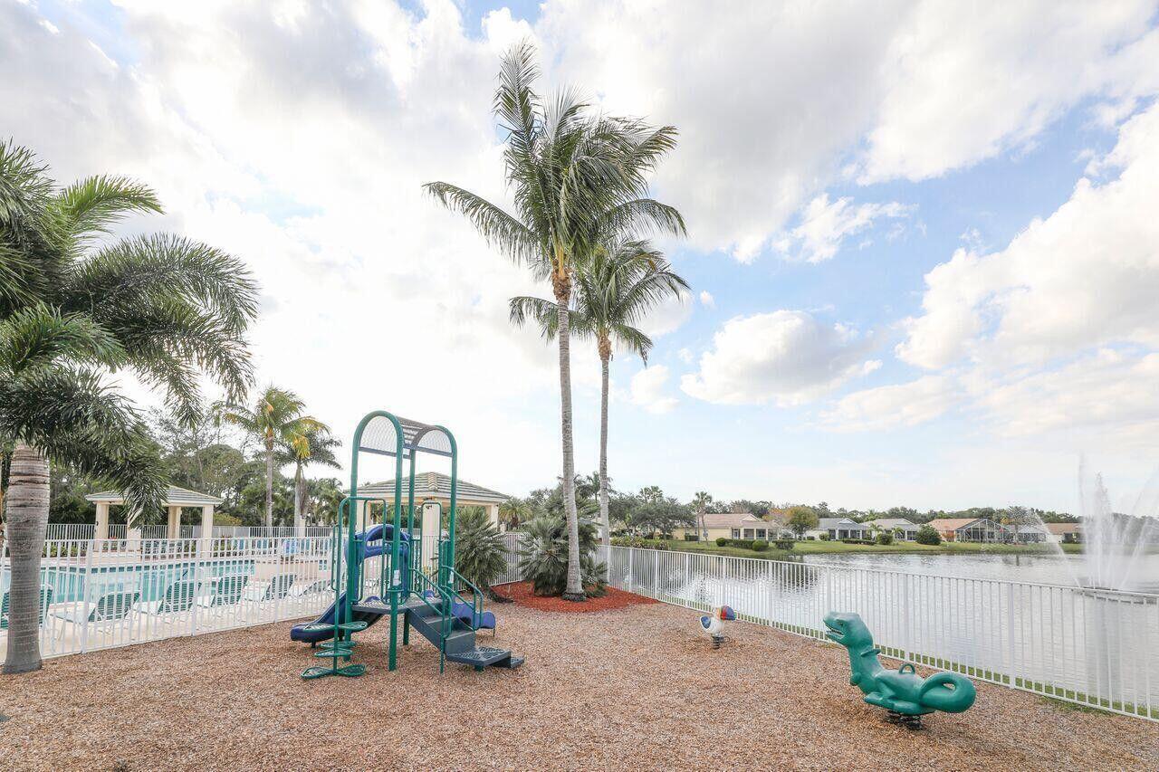 LAKEFOREST AT ST LUCIE WEST PHASE VI - Residential Lease