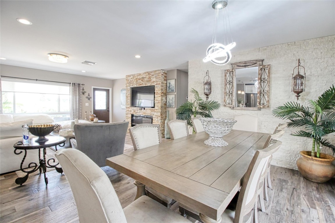 BEACON LIGHT - Residential