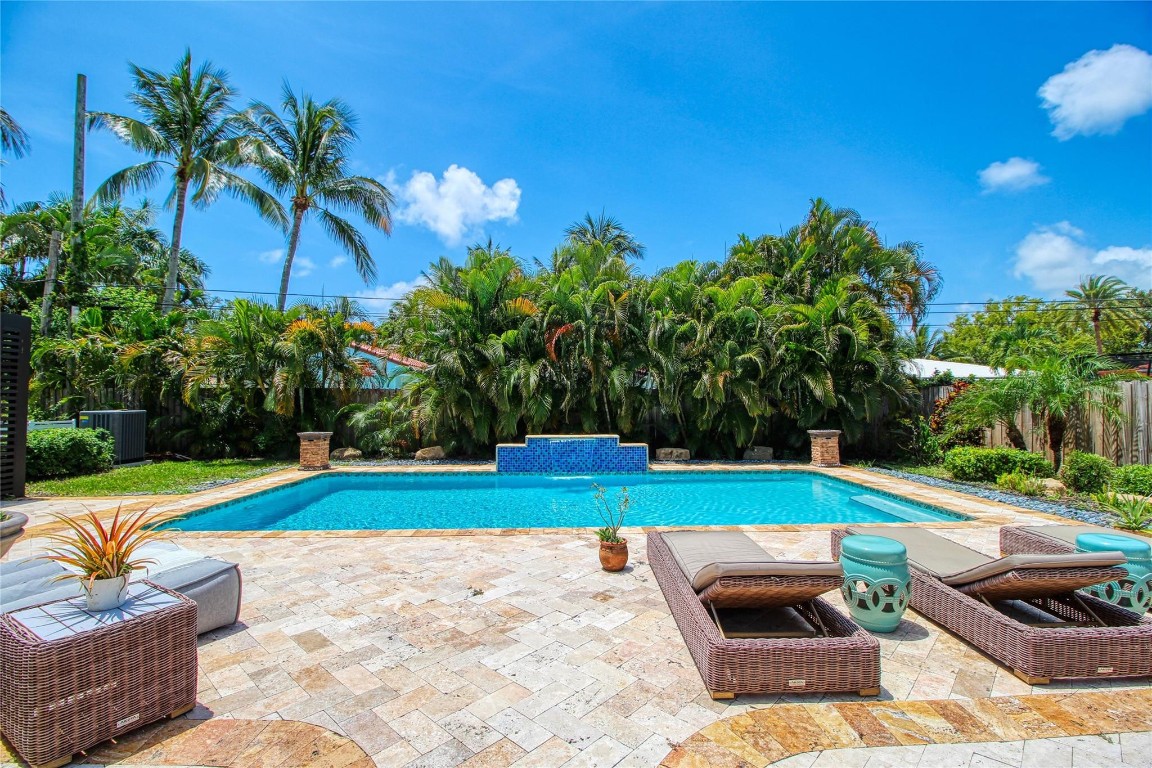 BEACON LIGHT - Residential