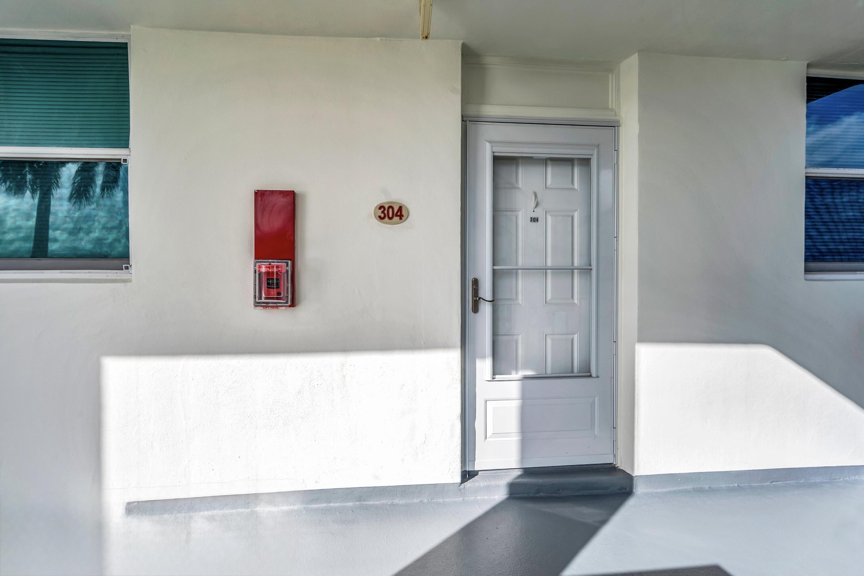 PARADISE HARBOUR CONDO - Residential