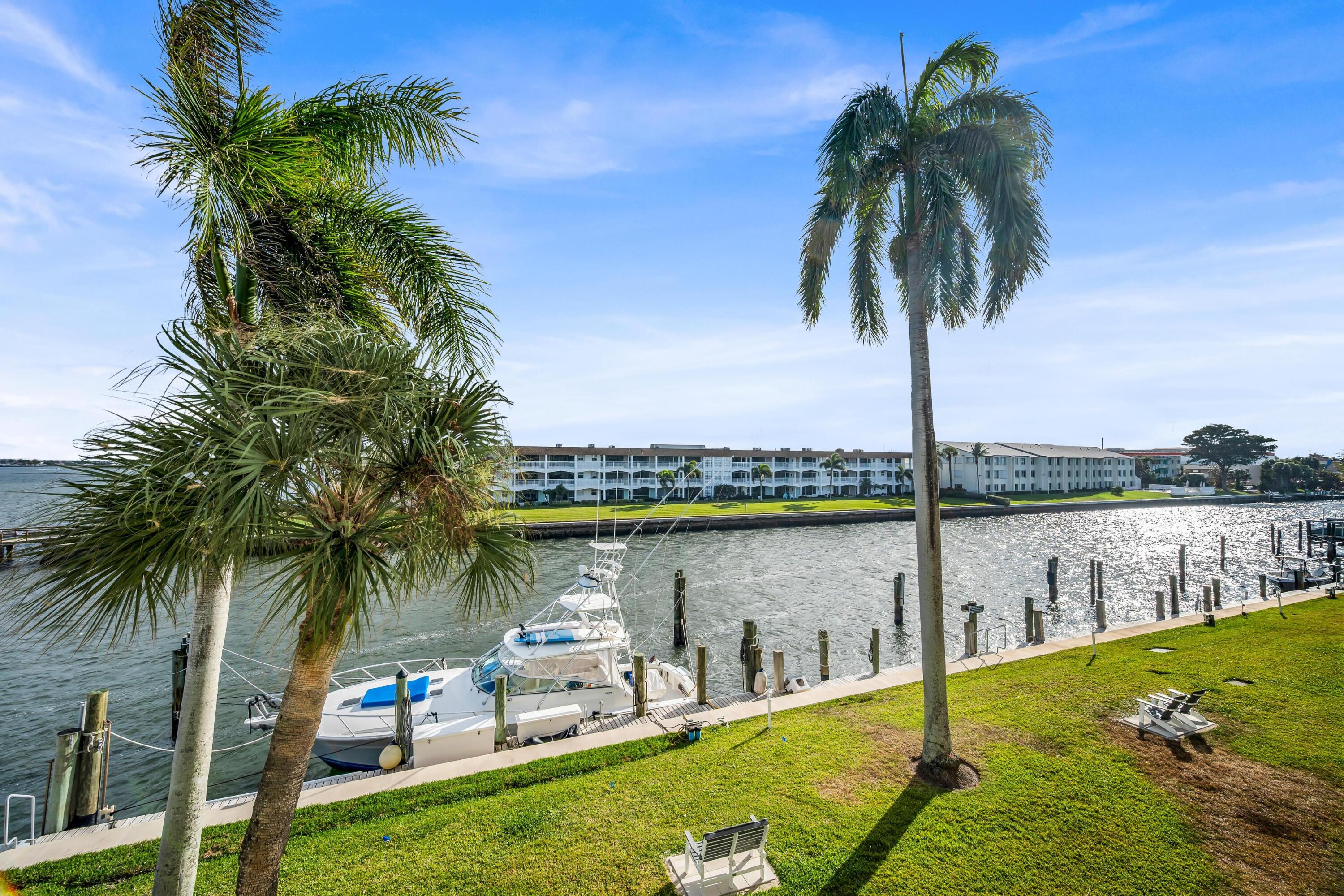 PARADISE HARBOUR CONDO - Residential