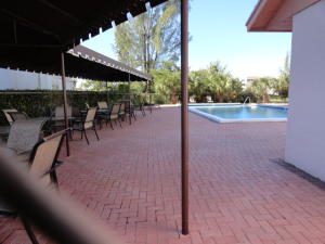 AMBASSADOR POINCIANA - Residential