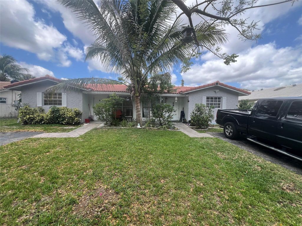Photo of 4380 NW 79th Terrace, Coral Springs, FL 33065 (MLS # F10502719)