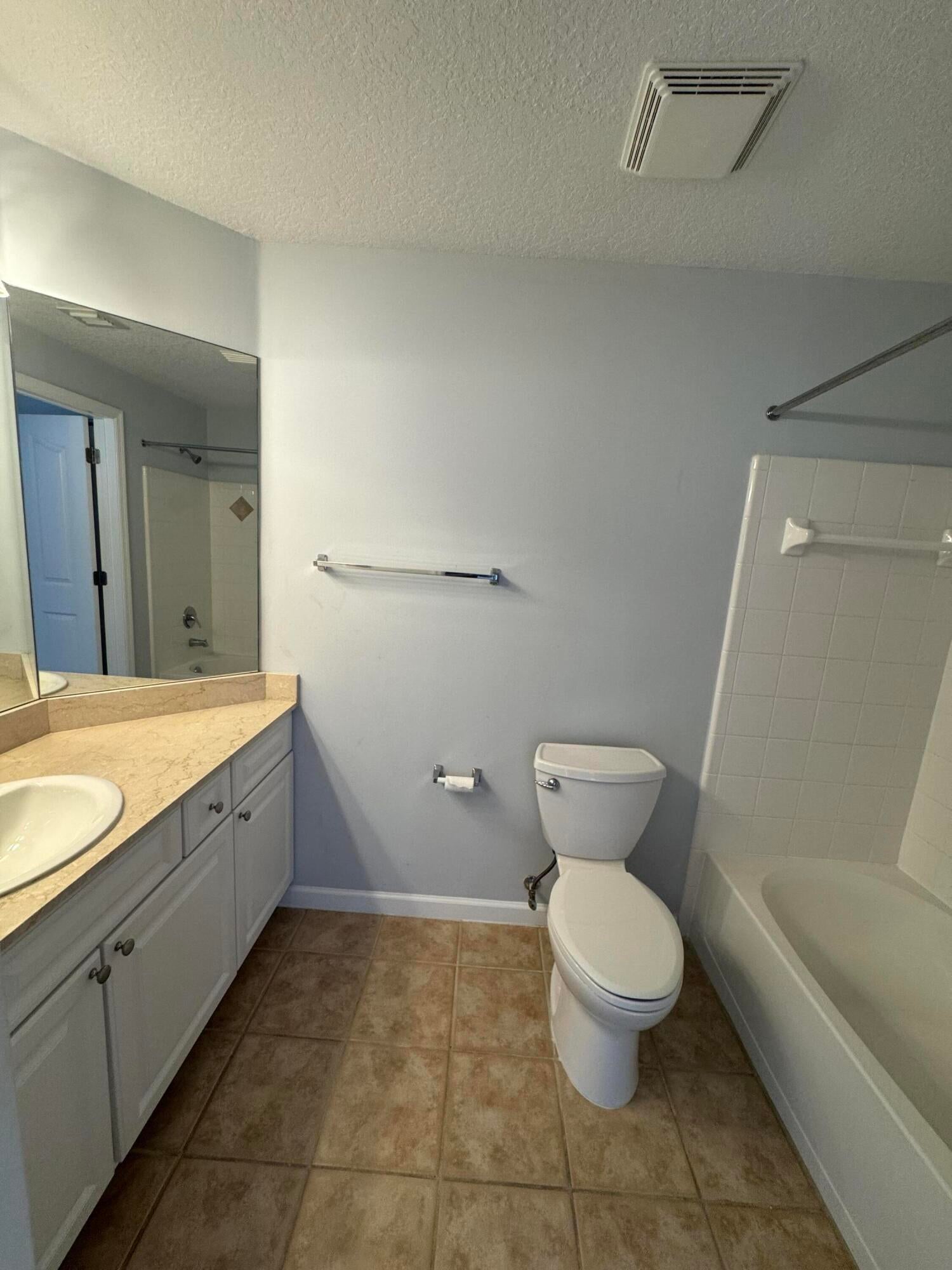224 MURCIA Drive 213