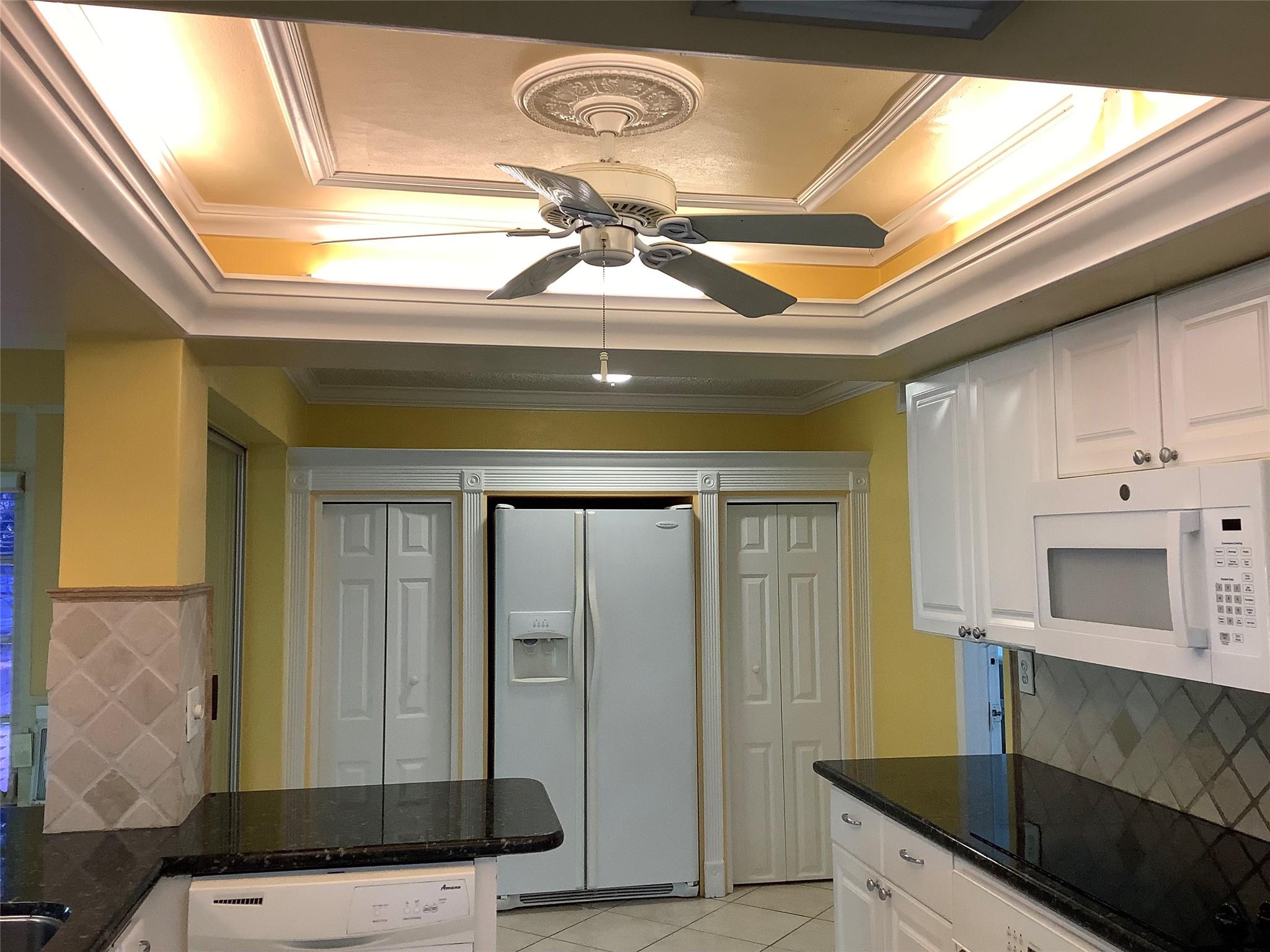 Spring Lake Villas Condo - Residential Lease