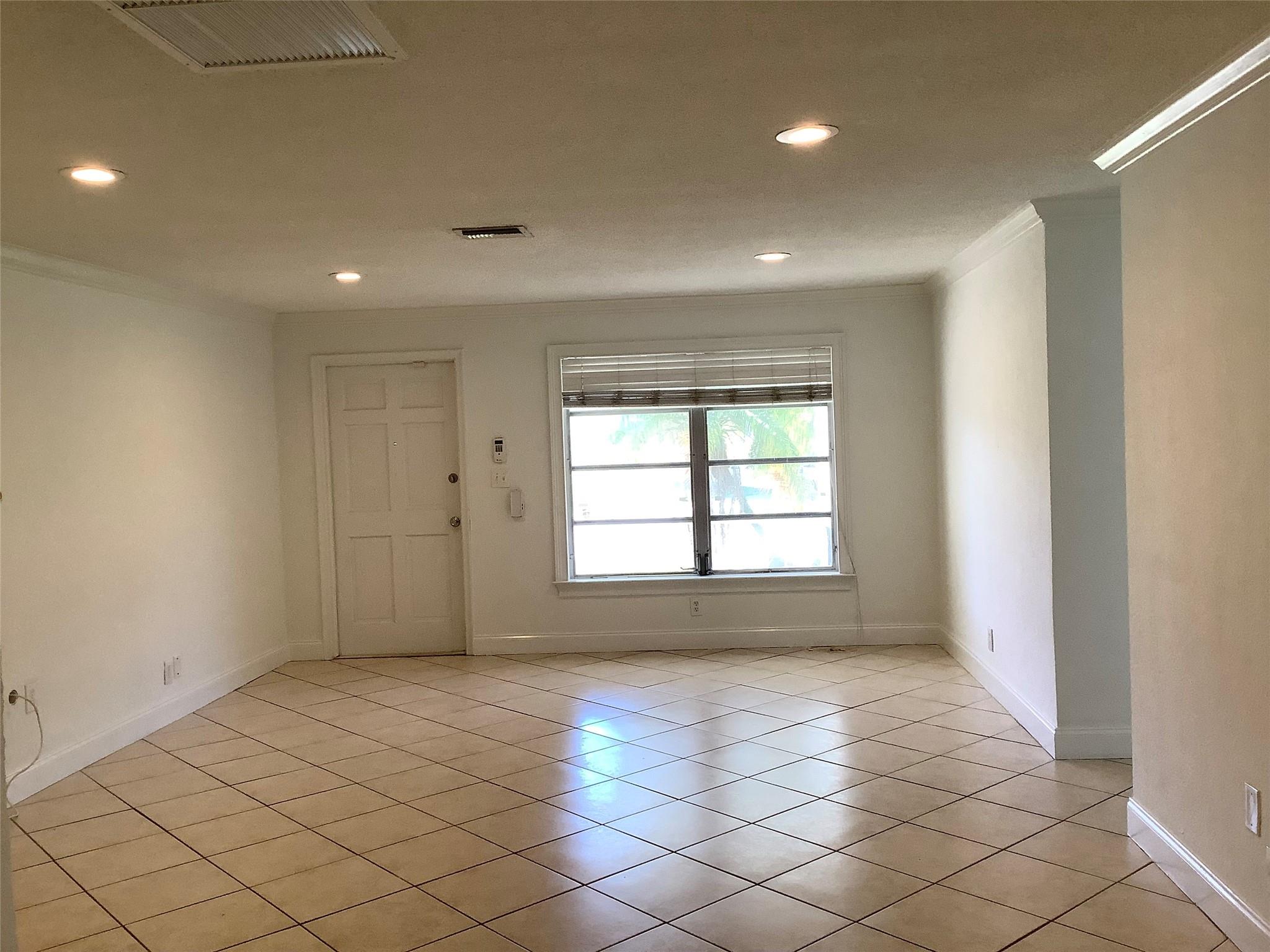 Spring Lake Villas Condo - Residential Lease