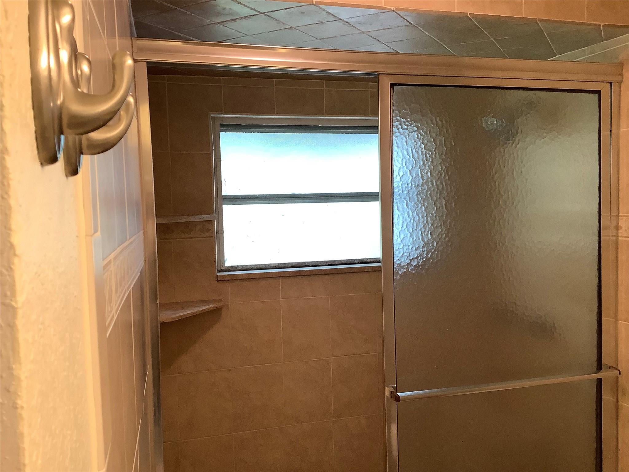 Spring Lake Villas Condo - Residential Lease