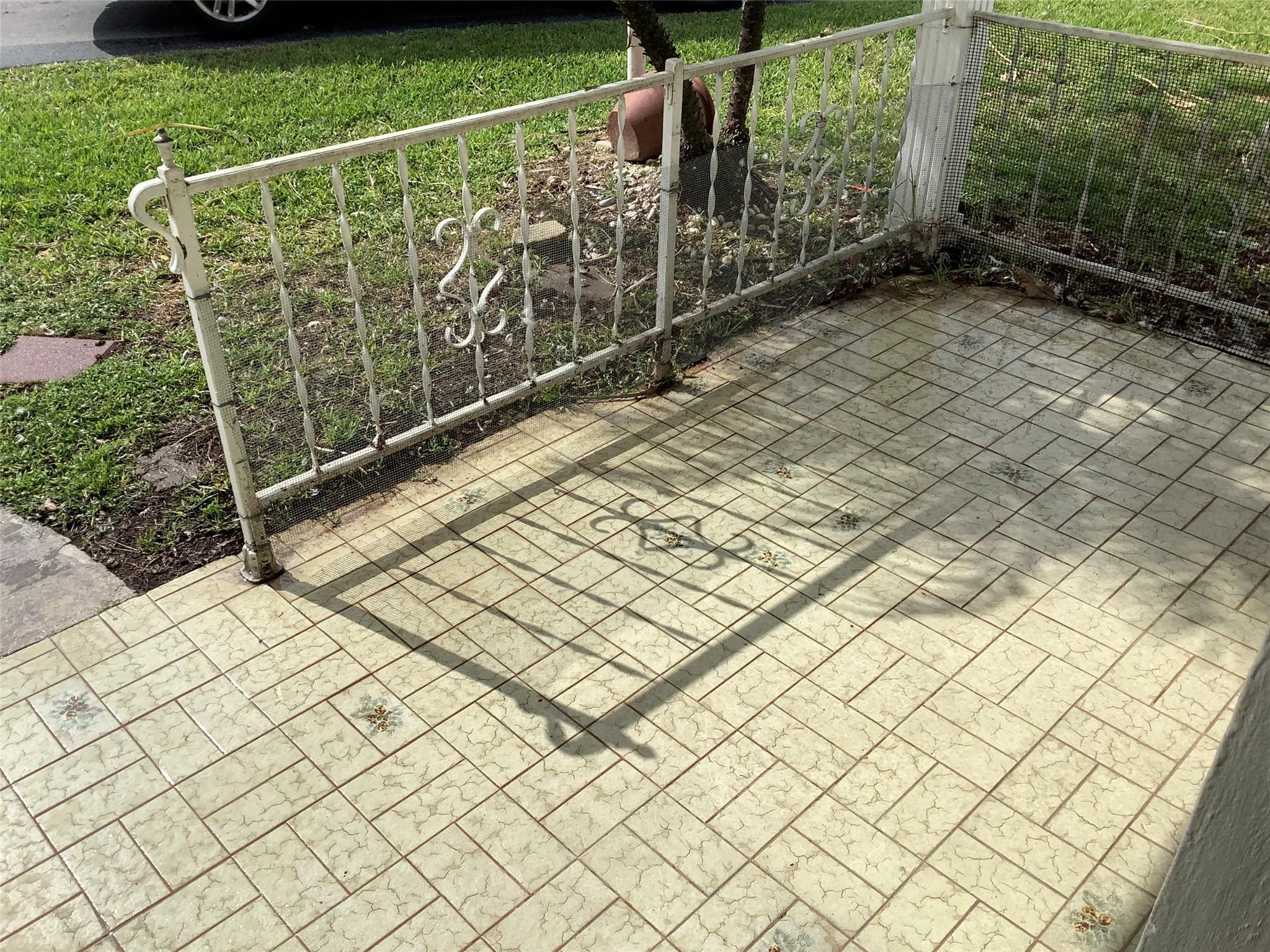 Spring Lake Villas Condo - Residential Lease