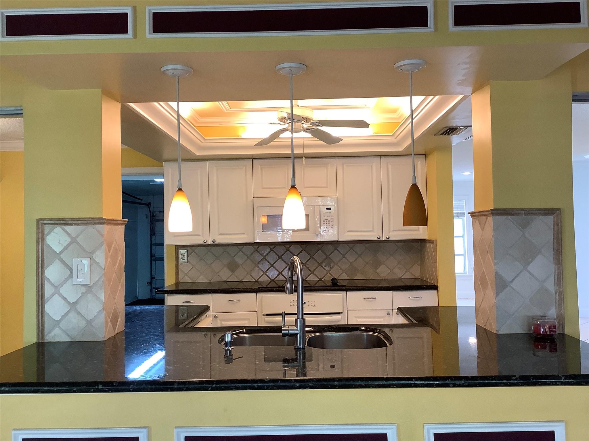 Spring Lake Villas Condo - Residential Lease