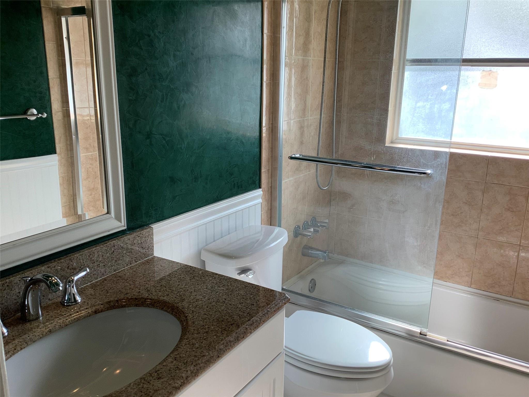 Spring Lake Villas Condo - Residential Lease