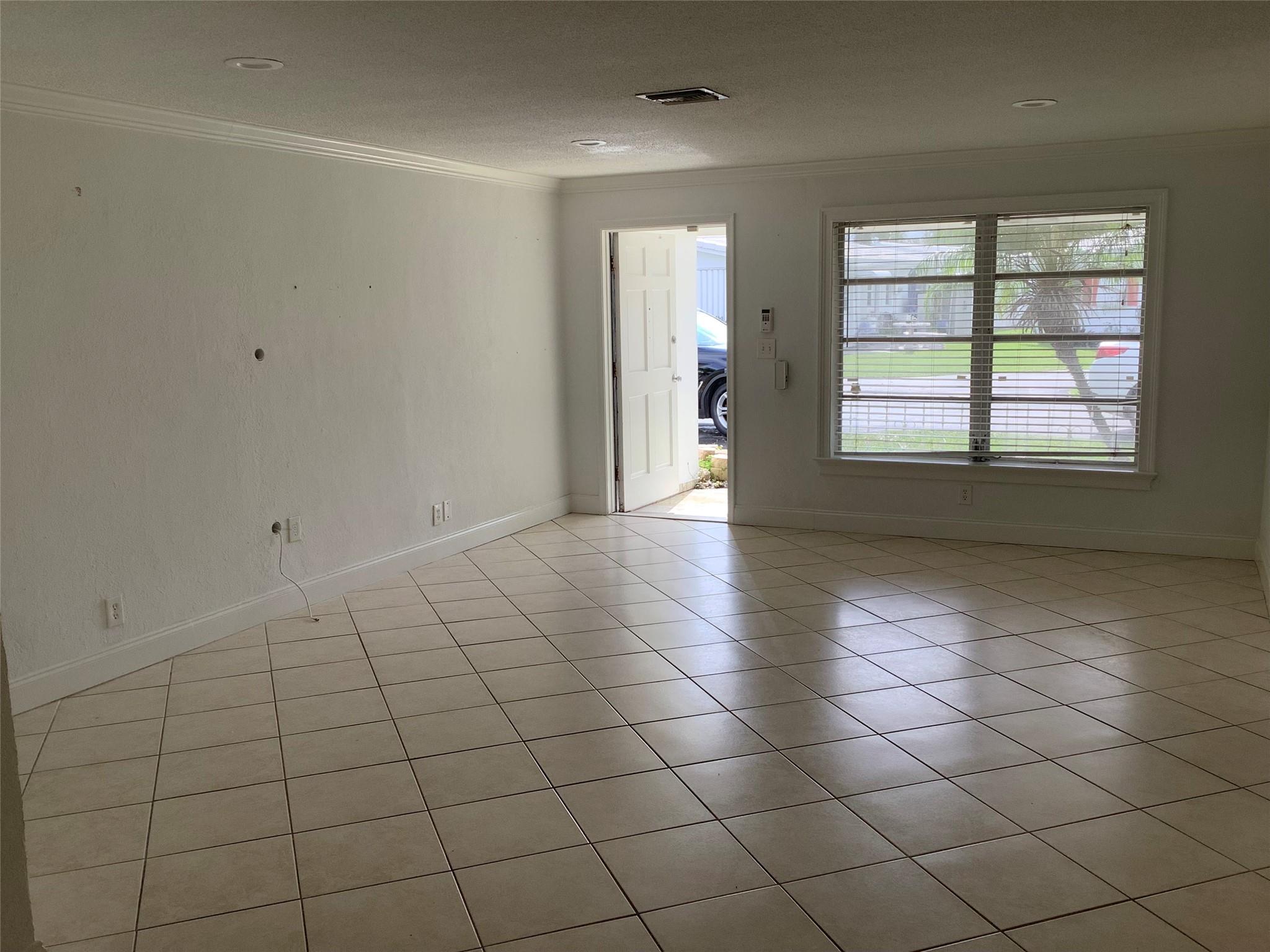 Spring Lake Villas Condo - Residential Lease