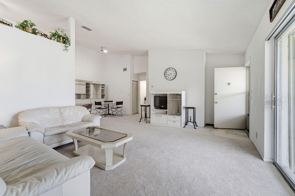 CHASEWOOD OF JUPITER - Residential
