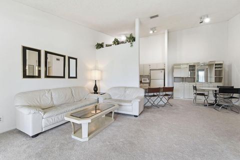 Photo of 6519 Chasewood Drive #E, Jupiter, FL 33458 (MLS # B26027645)