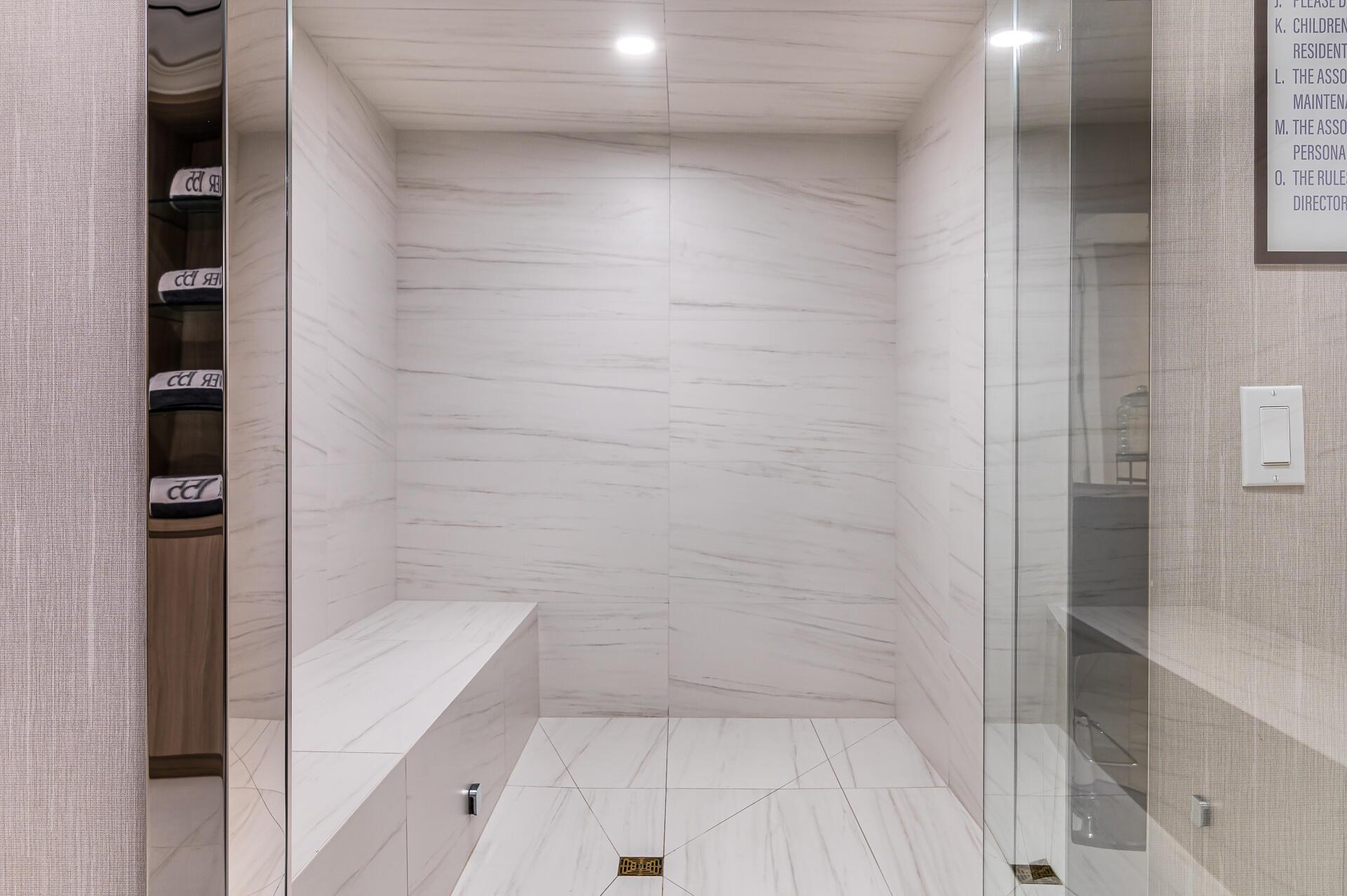 TOWER 155 - Residential Lease