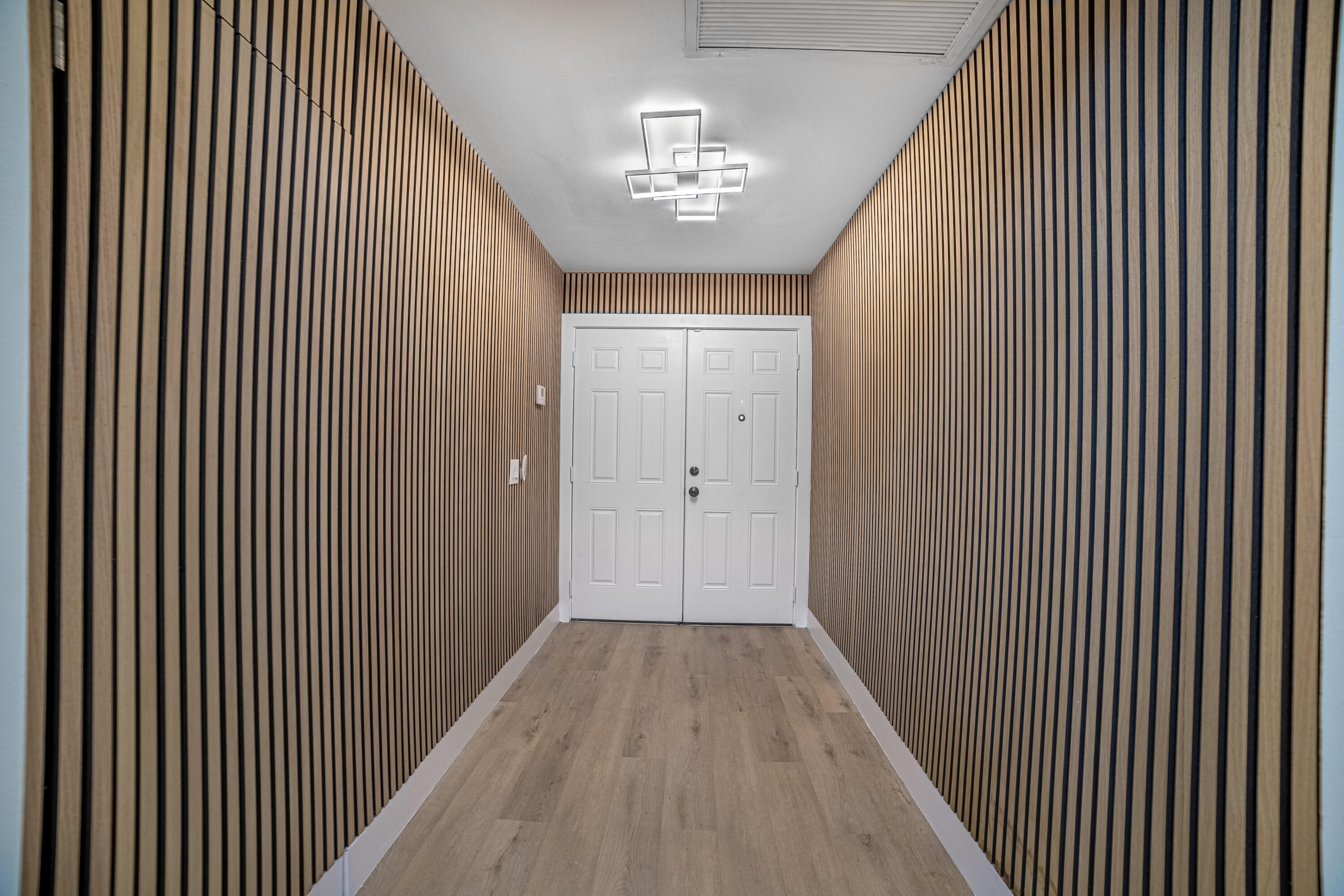 GREENS OF BOCA LAGO CONDO - Residential